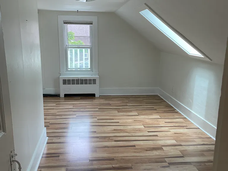 17-19 Hanson St #17.5 — Photo 4
