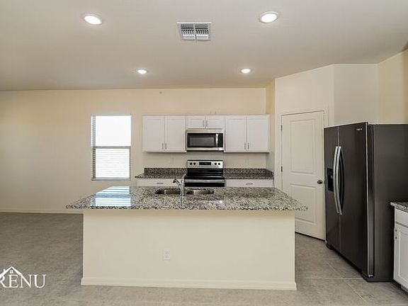 3rd image of 18419 N Los Gabrieles Way