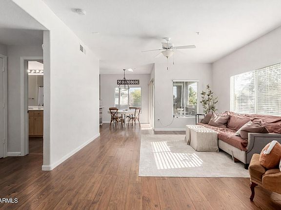 4th image of 7401 W ARROWHEAD CLUBHOUSE Drive #2079