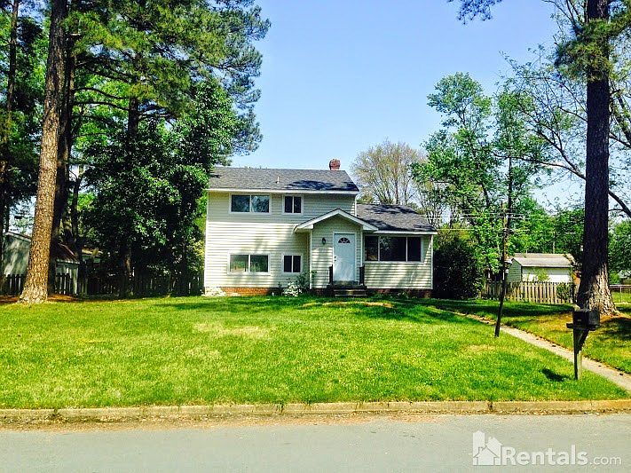 1st image of 9509 Gardenia Dr