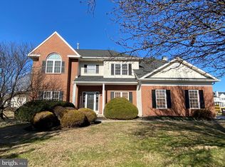 119 Tennyson Ln, North Wales, PA 19454