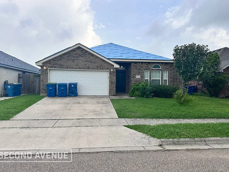 1011 Forest Oak — Photo 1