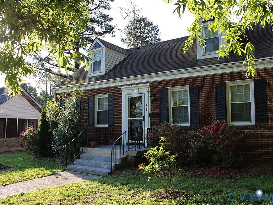 1st image of 902 Hampton Rd