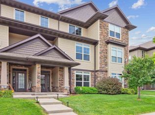 751 Mission Point Rd, Iowa City, IA 52245