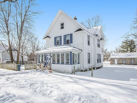 2nd image of 1011 Cooper Ave