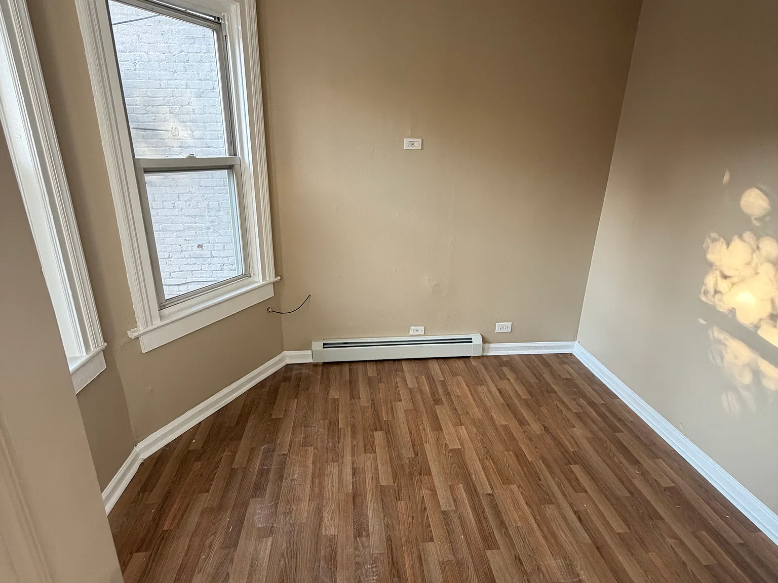 3 bed, $2,400 — Photo 3