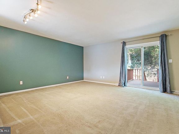 5th image of 5033 E Woodmill Dr