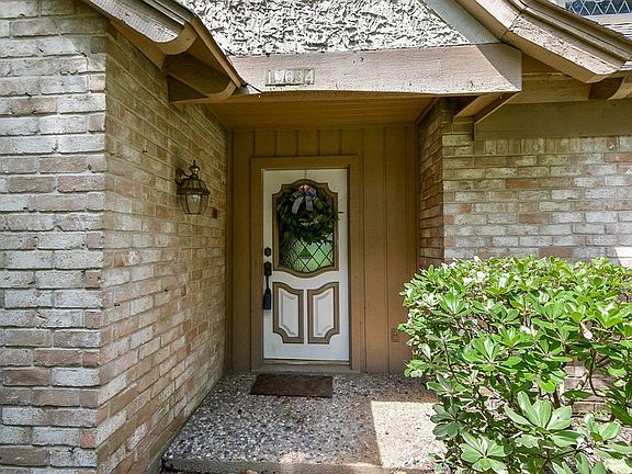 3rd image of 13634 Glen Erica Dr