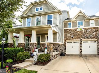 1020 Wright Ct, Fredericksburg, VA 22401