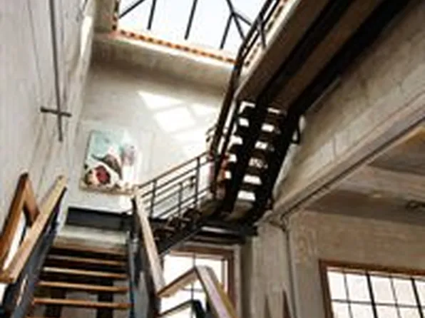 140 Perry Street image 1 of 11