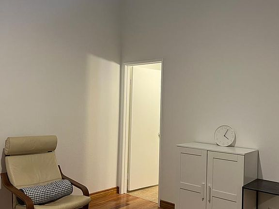 2nd image of 18316 Hatteras St APT 3