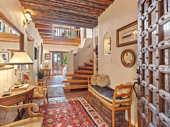 3rd image of 333 Magdalena Rd