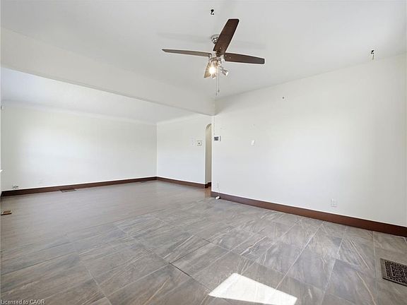 5th image of 6476 Maranda St