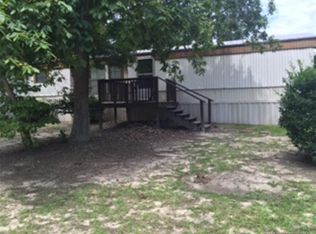 64 Pittman Dr, Spring Lake, NC 28390