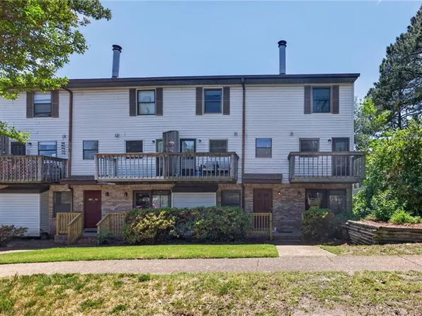 225 A View Ave APT 109, Norfolk, VA 23503
