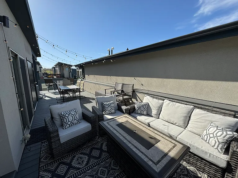 Rooftop Deck