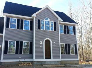 145 Chestnut St, Uxbridge, MA 01569