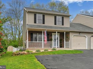 223 Spirit Ct, Blandon, PA 19510