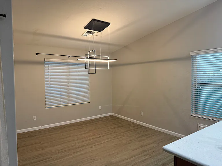 2724 S Chaparral Rd — Photo 4