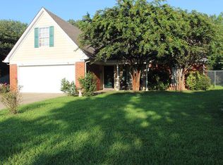 102 Roseleigh Cv, Batesville, MS 38606