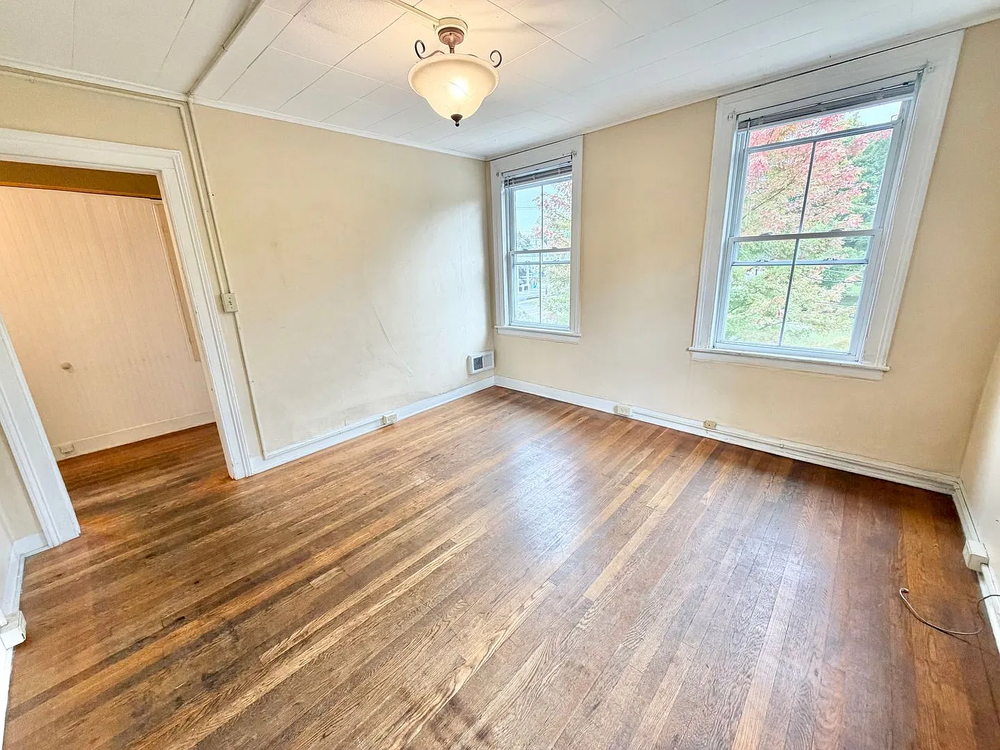 44 Sherman Street — Photo 4