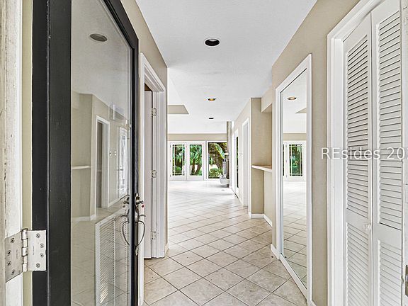 4th image of 36 Stable Gate Rd