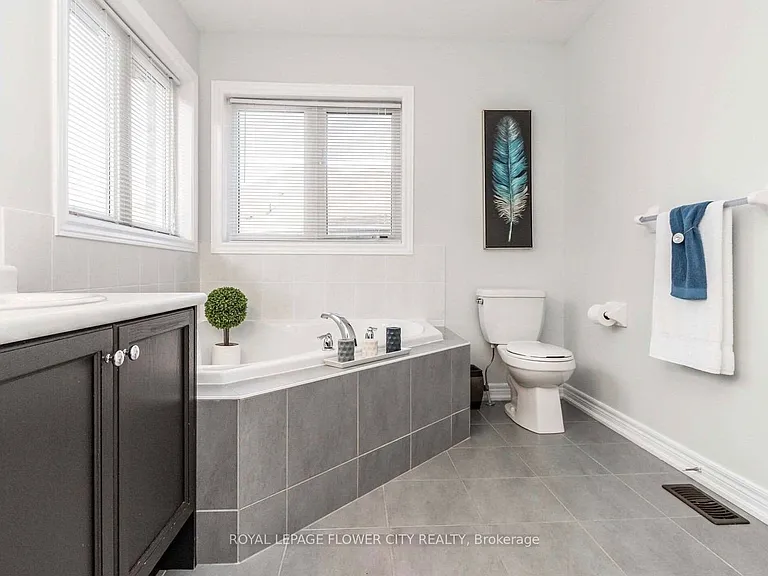 5 Zephyr Rd — Photo 13