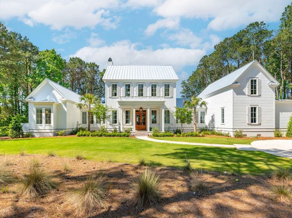 821 Bulls Bay Blvd, Mount Pleasant, SC 29429