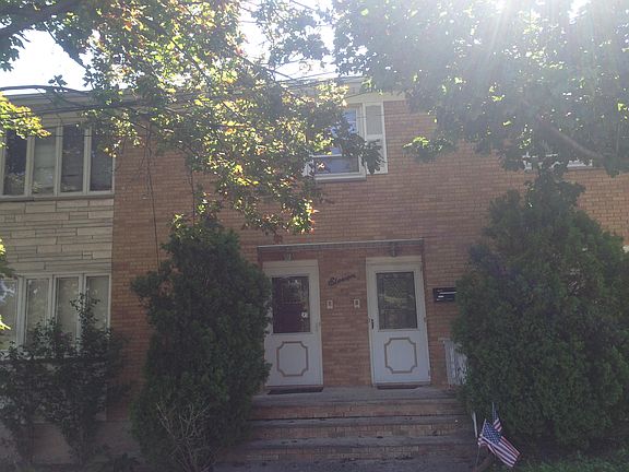 4th image of 11 Putnam Pl