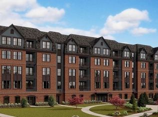 3927 Fair Ridge Dr APT 506, Fairfax, VA 22033