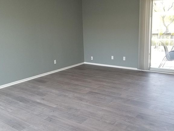 3rd image of 5017 Buffalo Ave #3