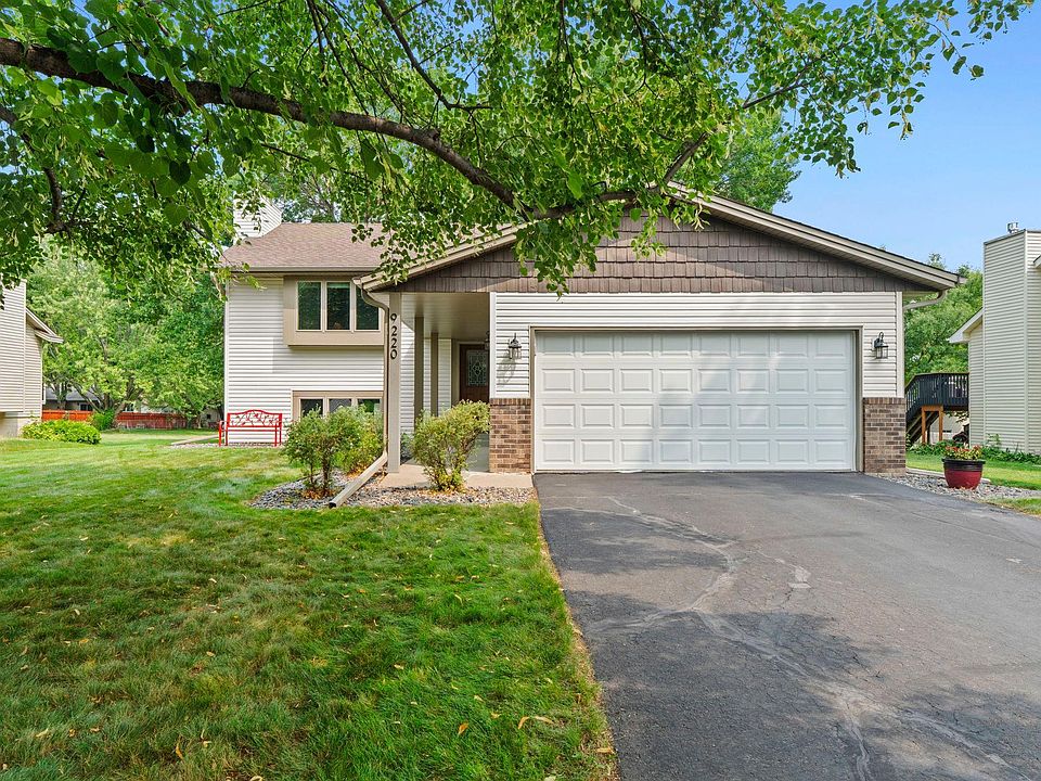 1st image of 9220 Orchid Ln N