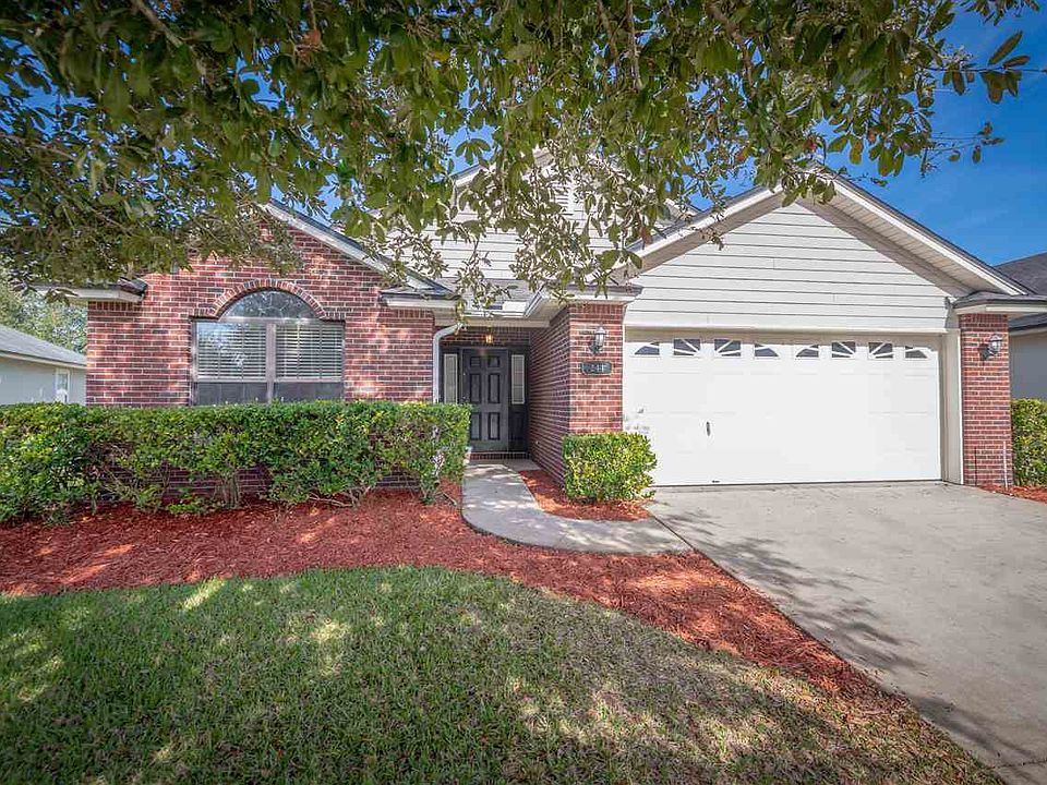 1st image of 244 Pine Arbor Cir