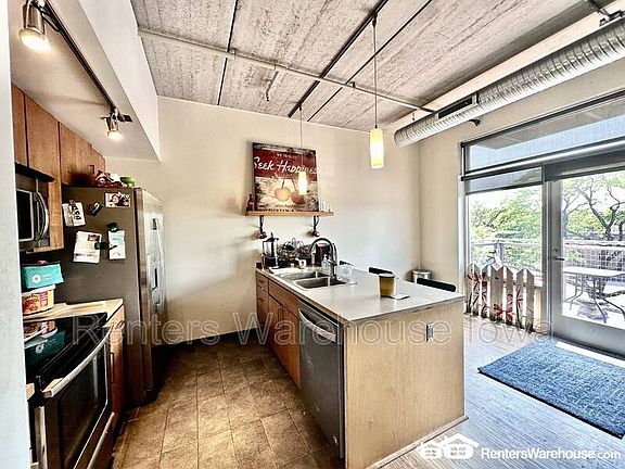 2nd image of 309 East St Unit 302