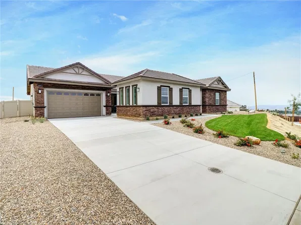 35890 Wildwood Crest Dr, Yucaipa, CA 92399