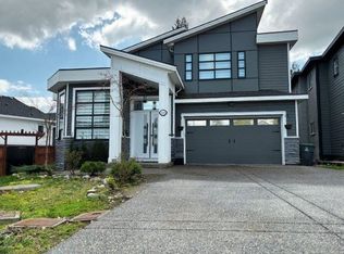 16488 103rd Ave, Surrey, BC V4N 1Y6