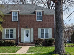 2B Parkway Village BLDG 1 #2B, Cranford, NJ