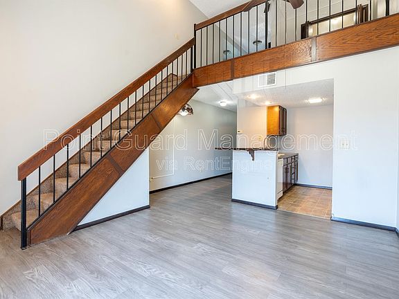 3rd image of 900 N Waco Ave APT 2303