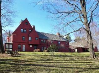 76 Ober Rd, Newton, MA 02459