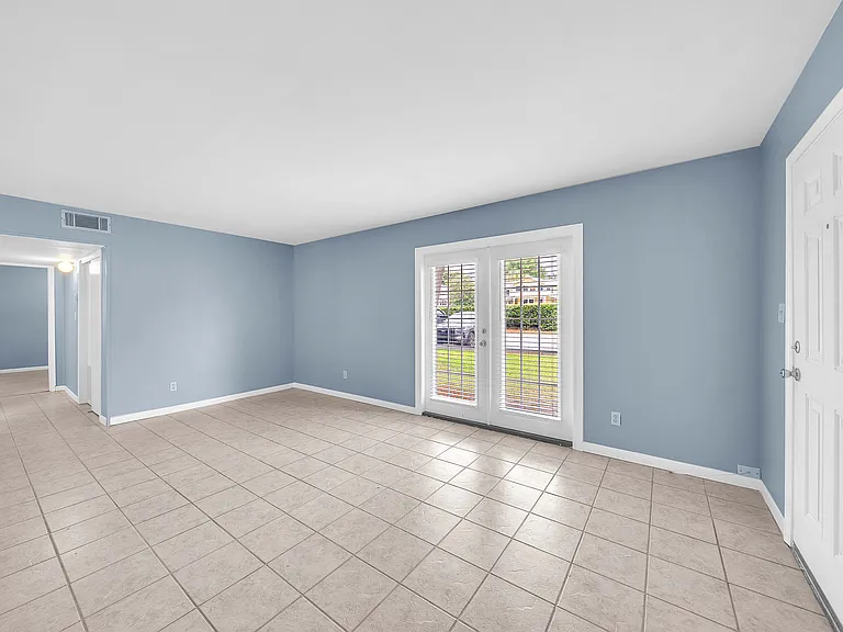 2100 W Beach Dr #A101 — Photo 17