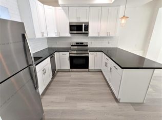 211 Cornwall St #B, San Francisco, CA 94118