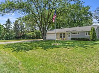 3925 N 144th St, Brookfield, WI 53005