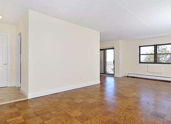 2nd image of 505 White Plains Rd APT 1E