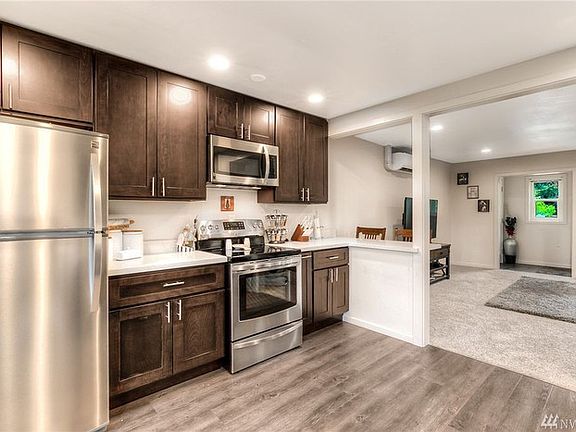4th image of 8305 Lawndale Ave SW