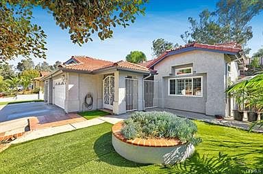 3rd image of 1170 Vidas Cir