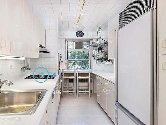 4th image of 772 Broadway #5U
