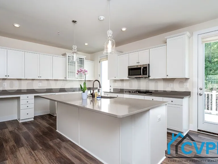 2542 Buckthorn Dr — Photo 4