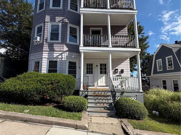 19 Manning St #1