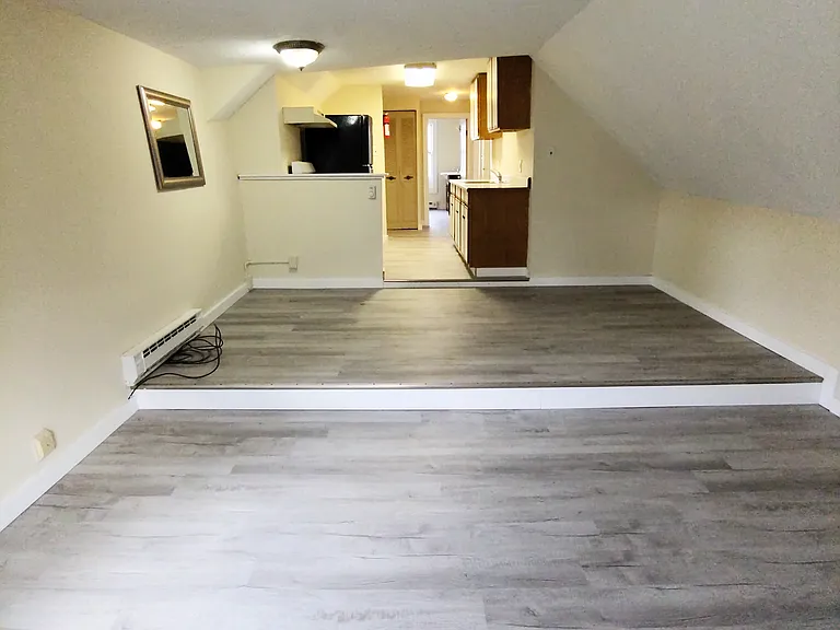 18 Walnut St #2 — Photo 5