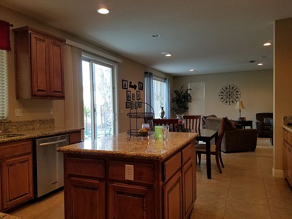 5th image of 3881 Northern Oak Dr